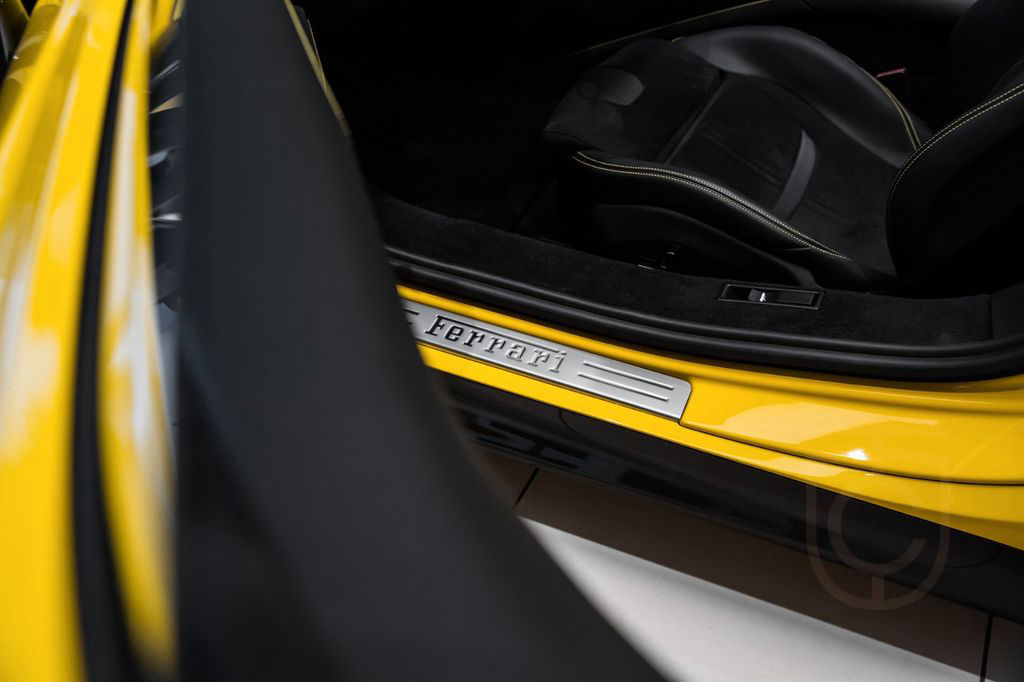 Ferrari SF90 Spider ~Ferrari Munsterhuis~