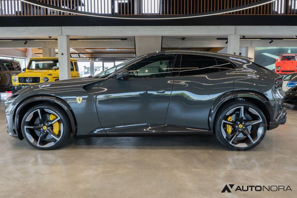 Ferrari Purosangue Carbon Lift Pano Matrix Massage