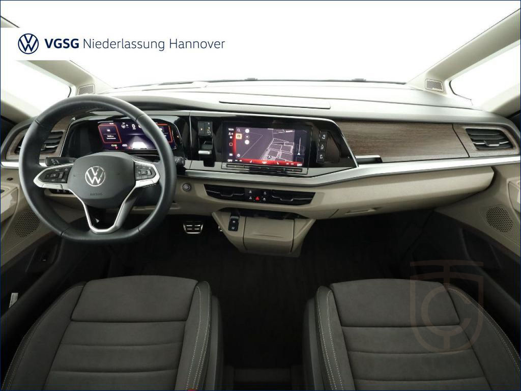 Volkswagen Multivan Style DCC ACC AHK Travel-Assist