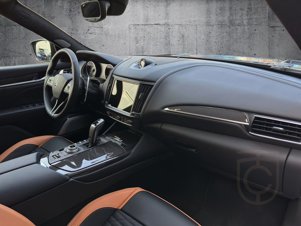 Maserati Levante Trofeo Ultima 1 of 103