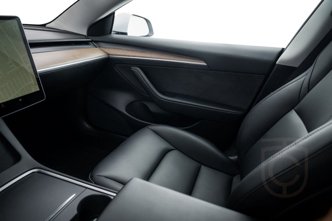 Tesla Model 3 Performance
