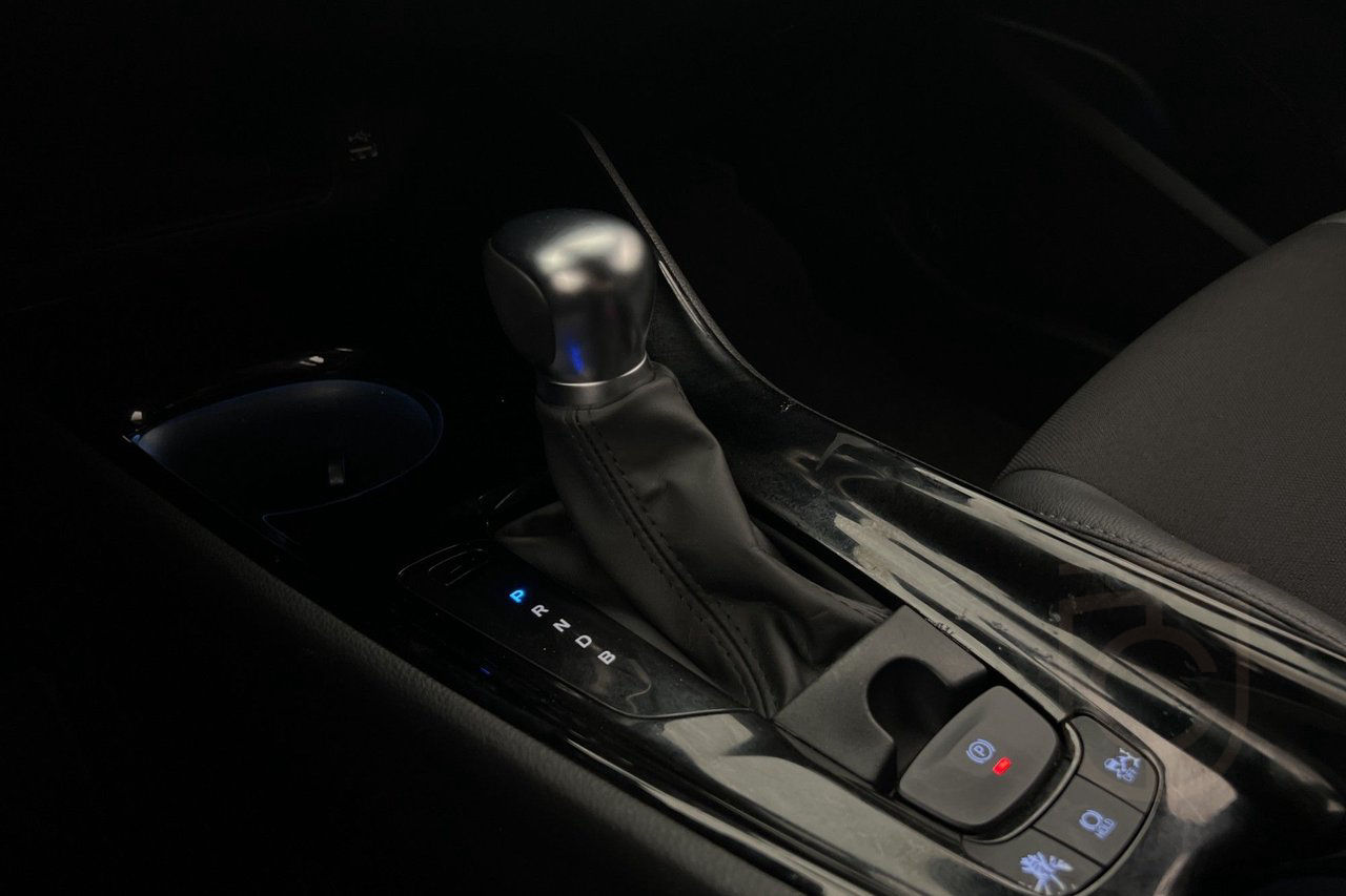 Toyota C-HR Hybrid