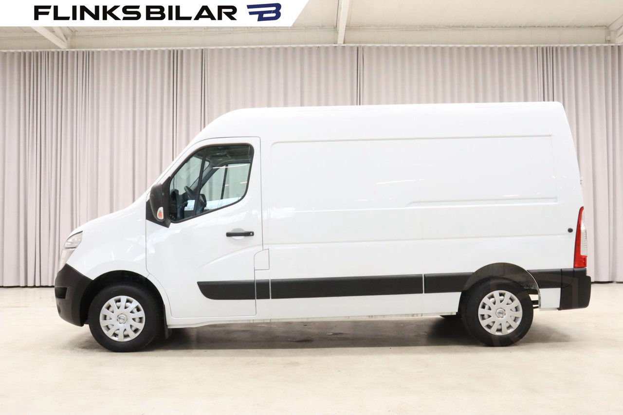 Nissan Interstar