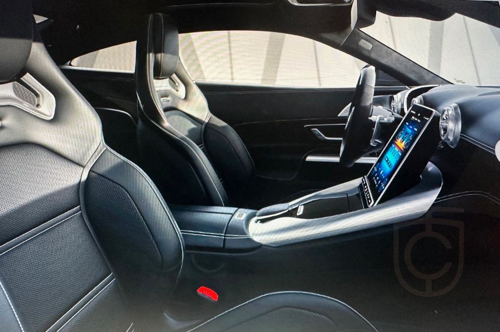 Mercedes-Benz AMG GT 63 4M burm 3D sitzbel masage