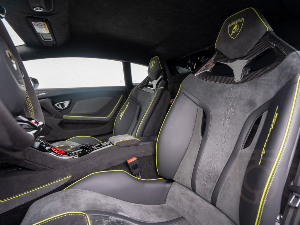 Lamborghini Huracán Sterrato GRIGIO TELESTO SPORT-SEAT SENSO