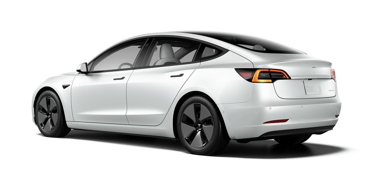 LR/AWD/MID 2021/Tažné/12/2021