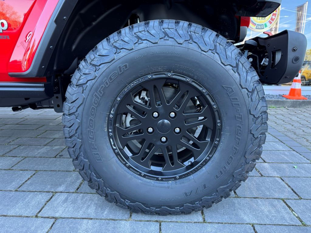 Jeep Wrangler 2.0 T-GDI Unlim. Sahara Umbau Hoch Brei