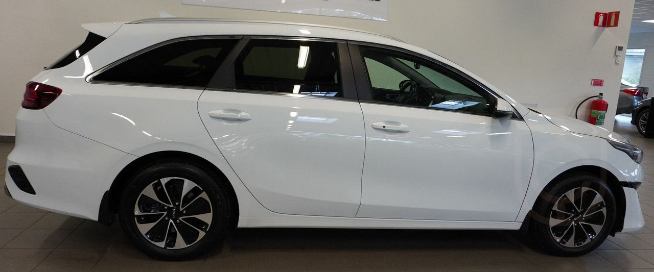 Kia CEED Sportswagon Plug-in Hybrid Advance Plus CARPLAY