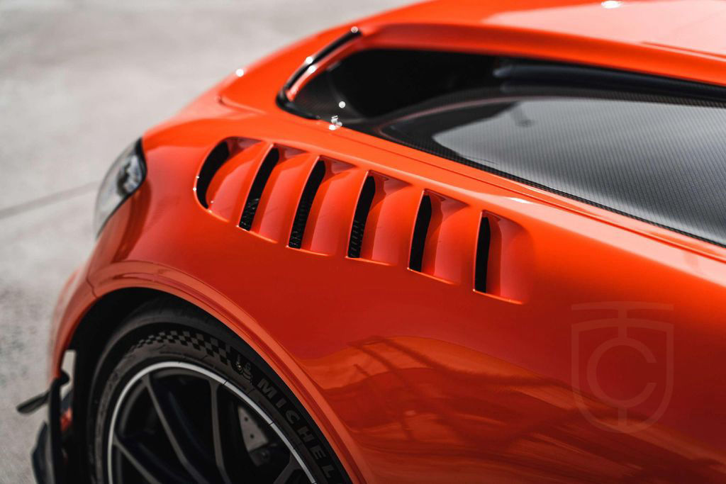 Mercedes-Benz AMG GT Black Series / Magma Beam / NEW