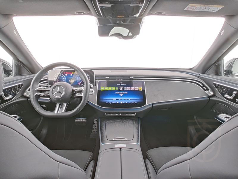 Mercedes-Benz E 450 d 4M AMG DISTRONIC DIGITAL MEMORY 360° PDC