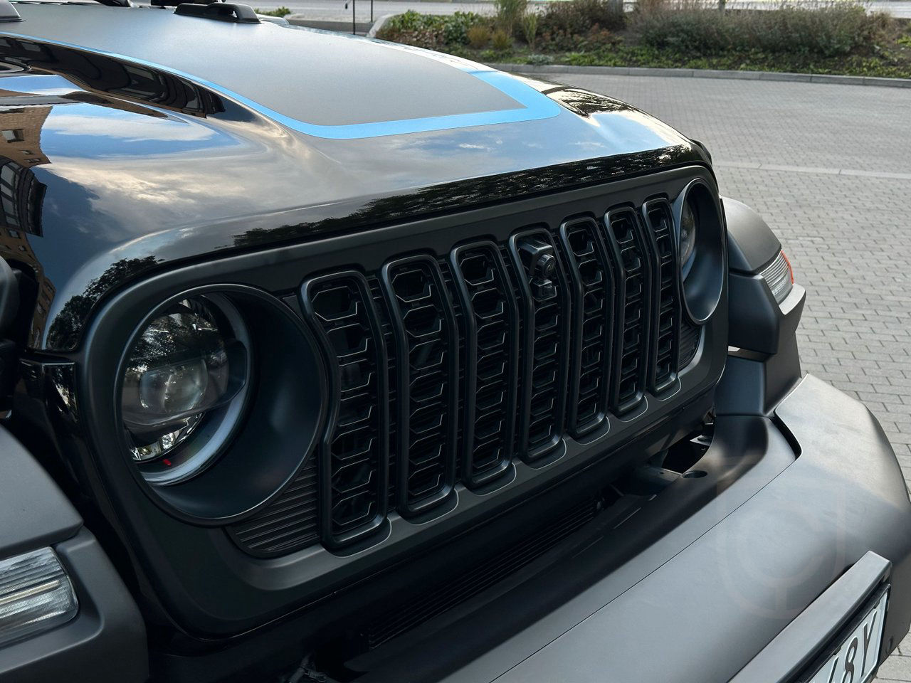 Jeep Wrangler Rubicon Unlimited Sky One Touch - FACELIFT