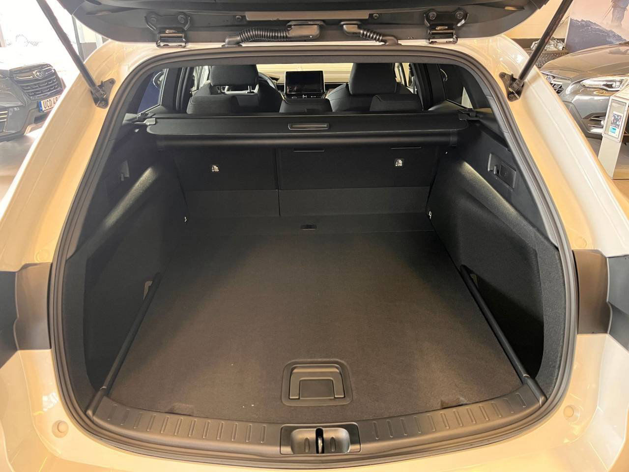 Suzuki Swace Hybrid e-CVT