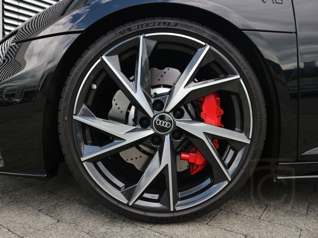 Audi R8 Spyder 5.2 FSI RWD performance B&O*RFK