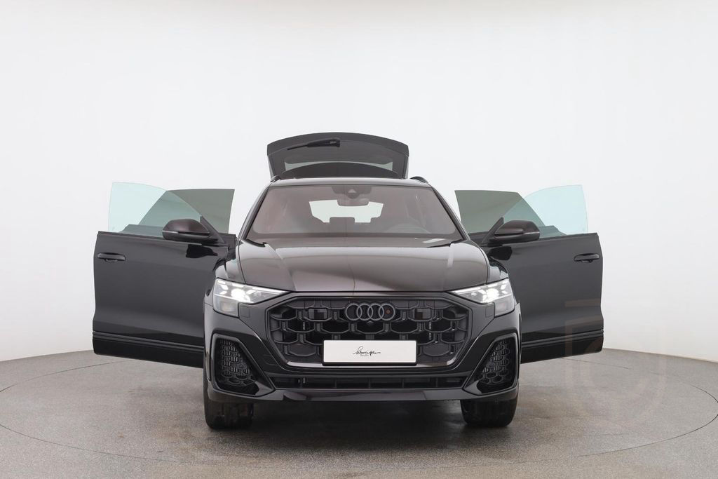 Audi SQ8 TFSI quattro