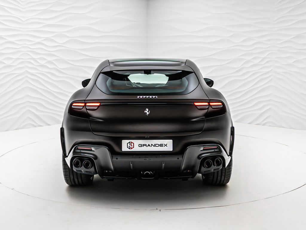 Ferrari Purosangue Tailor Made*Carbon*Massage Seats