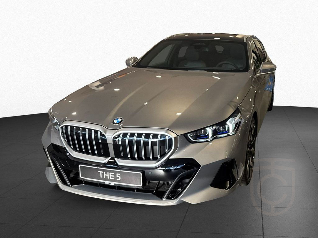 BMW 520d xD Touring M-Sport Inno+ComfPaket B&W Navi