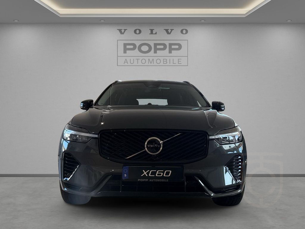 Volvo XC60 T8 AWD Ultra Dark FACELIFT 21" 360° 4C AKUS