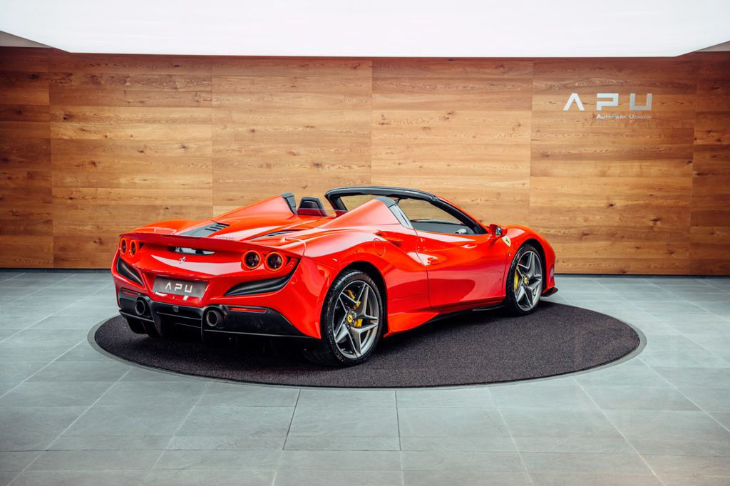 Ferrari F8 Spider