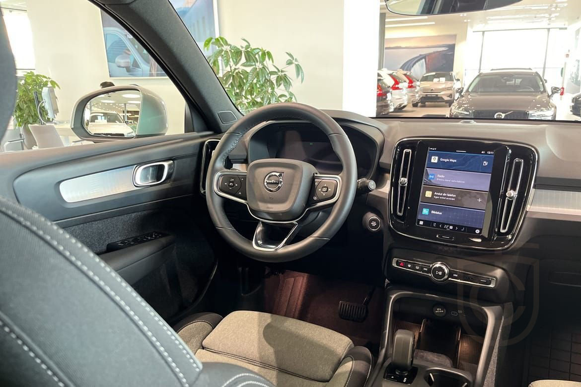 Volvo XC40 B4 FWD Bensin Core