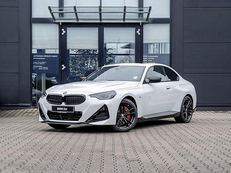 BMW M240i xDrive Coupé