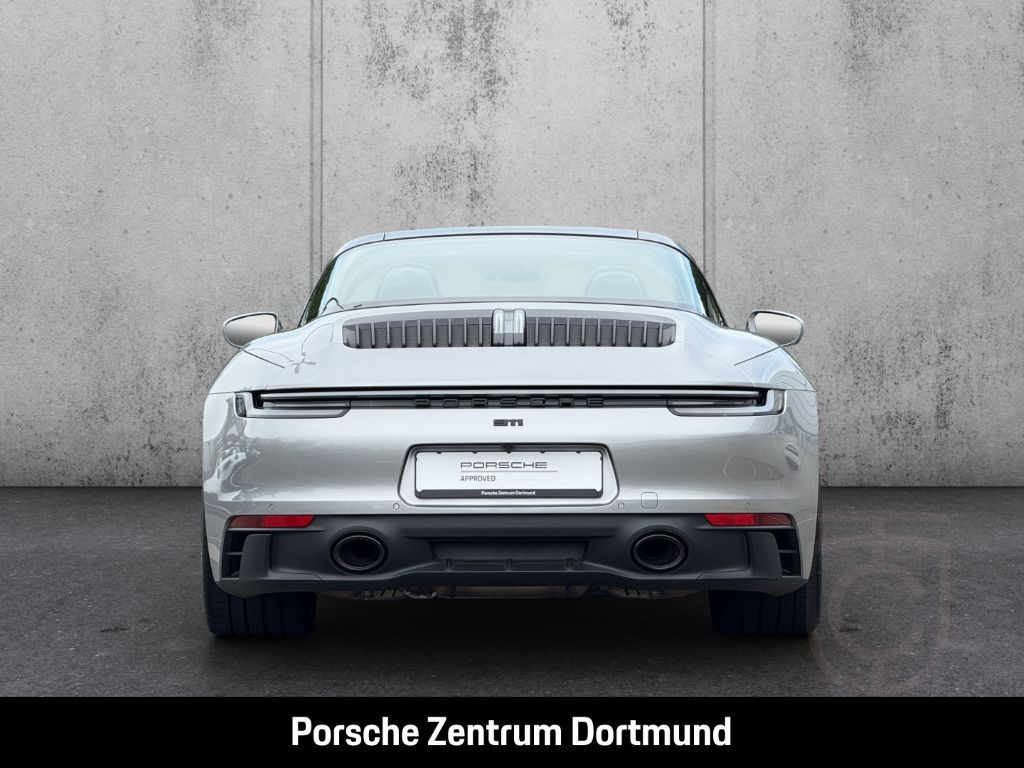 Porsche 992 911 Targa 4 GTS BOSE Sportabgasanlage LED