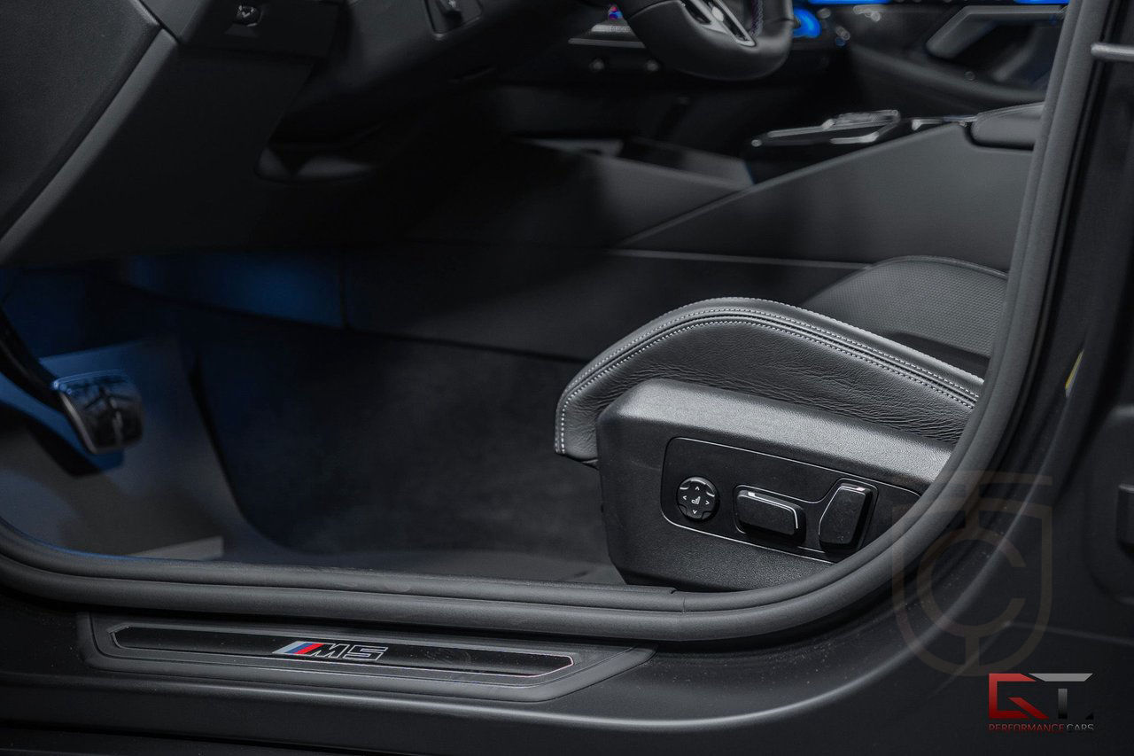 BMW M5 G90