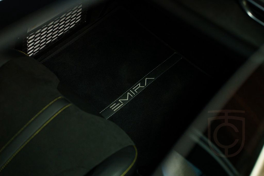 Lotus Emira I4 AUT