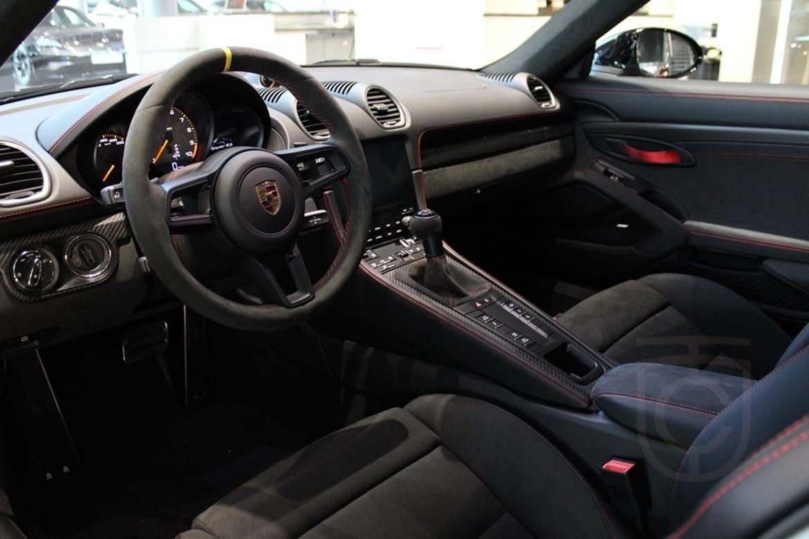 Porsche 718 Spyder RS