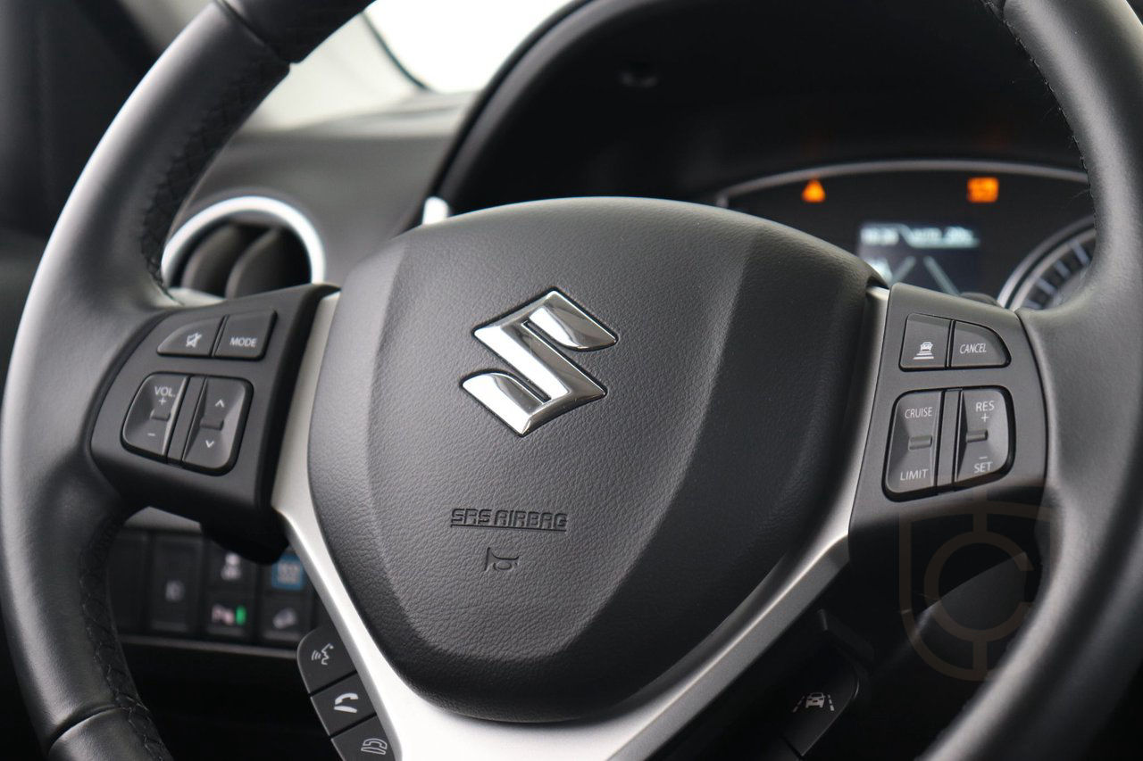 Suzuki Vitara Automat HEV AllGrip Inclusive