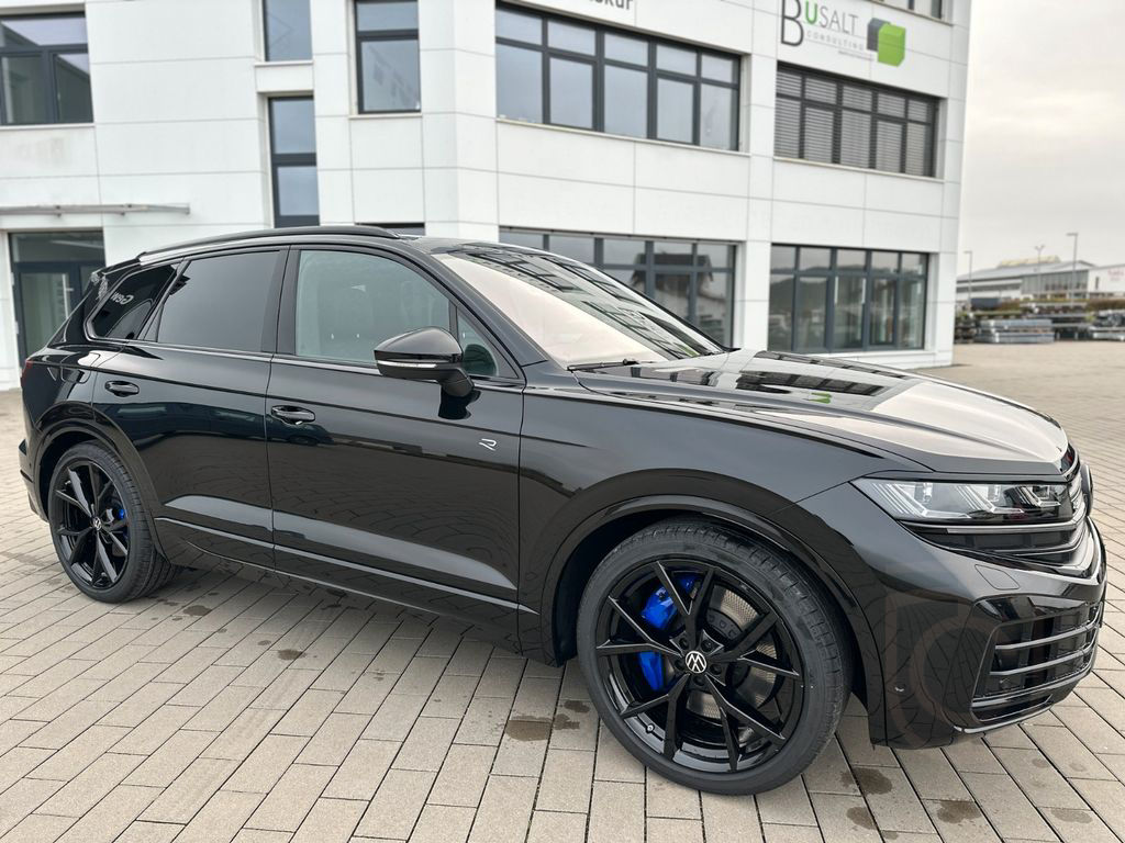 Volkswagen Touareg R eHYBRID+AHK+PANO+DYNAUDIO+SOFTCLOSE