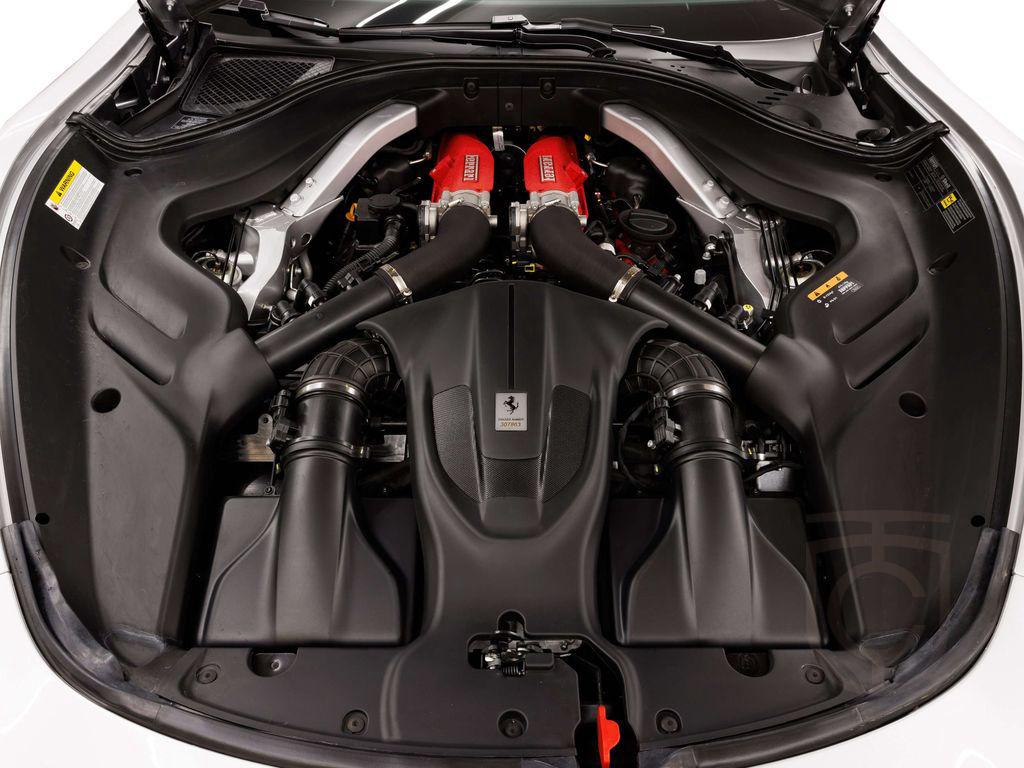 Ferrari Roma Spider