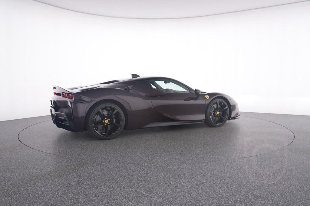 Ferrari SF90 Stradale LIFTSYSTEM CARBON LENKRAD