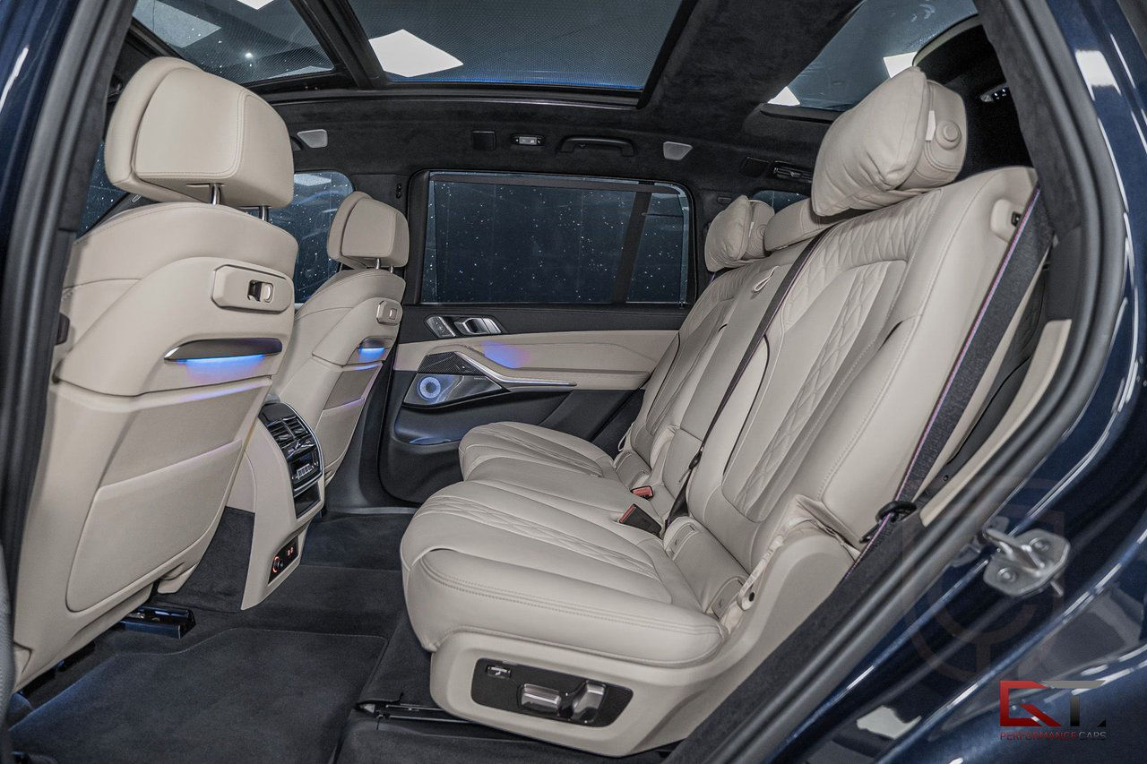 BMW X7 M60i
