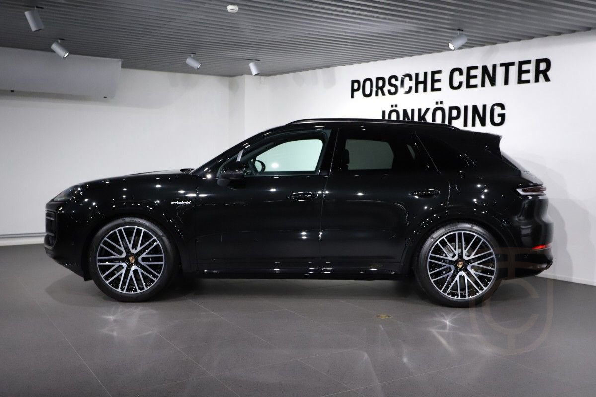 Porsche Cayenne SUV