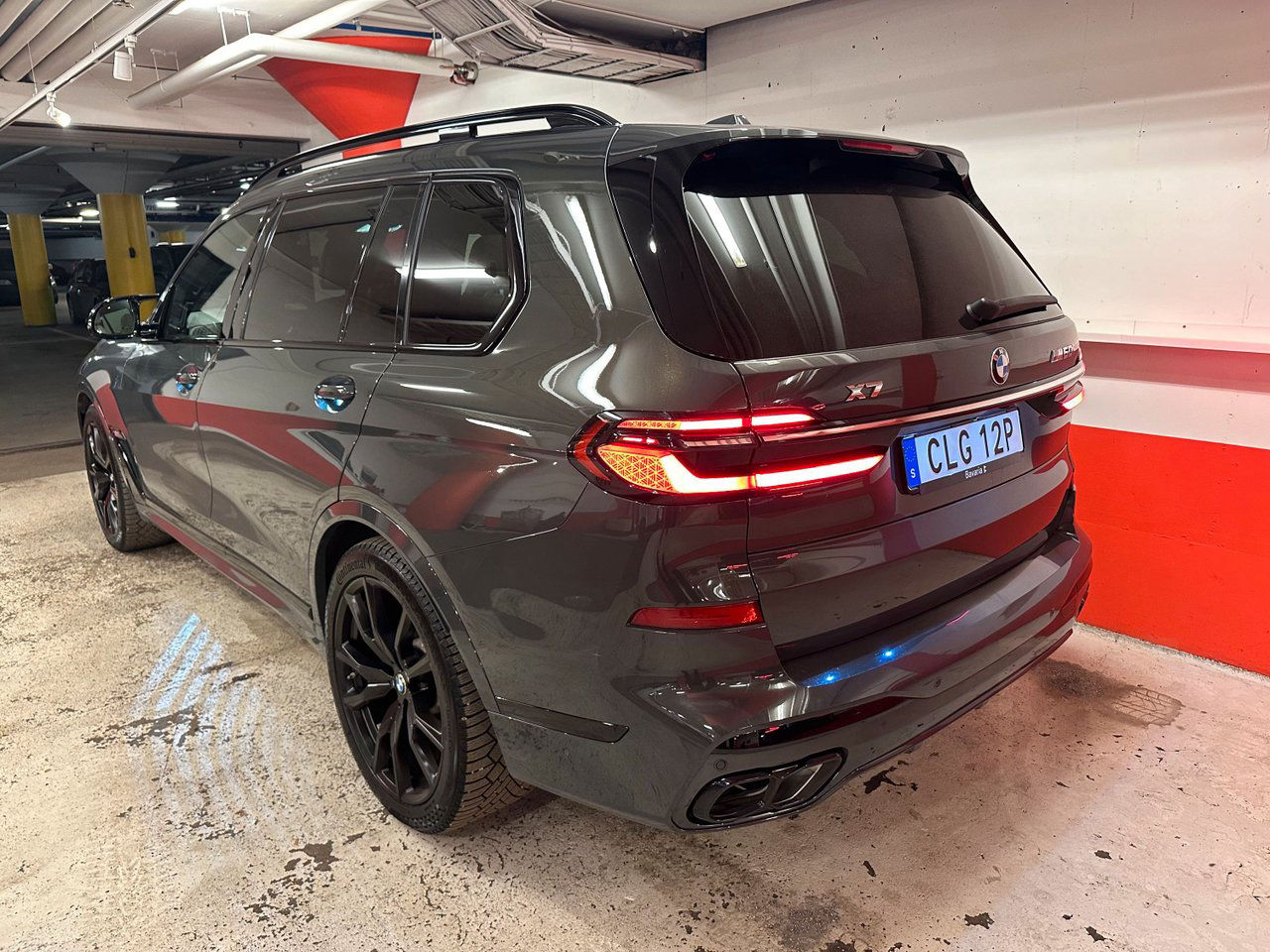 BMW X7 M60i xDrive, M Sport Pro, B&W, 7 sits, Fullutrustad