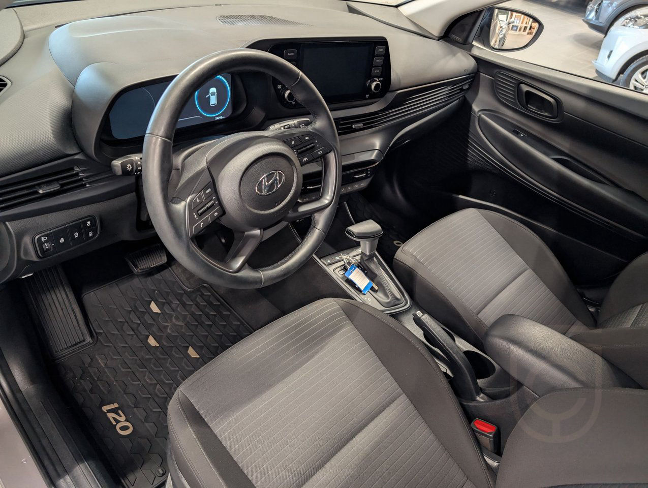 Hyundai i20 1.0 T-GDI Essential Automat