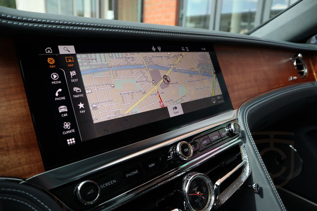 Bentley Flying Spur Azure Hybrid *NAIM*RSE*TV*