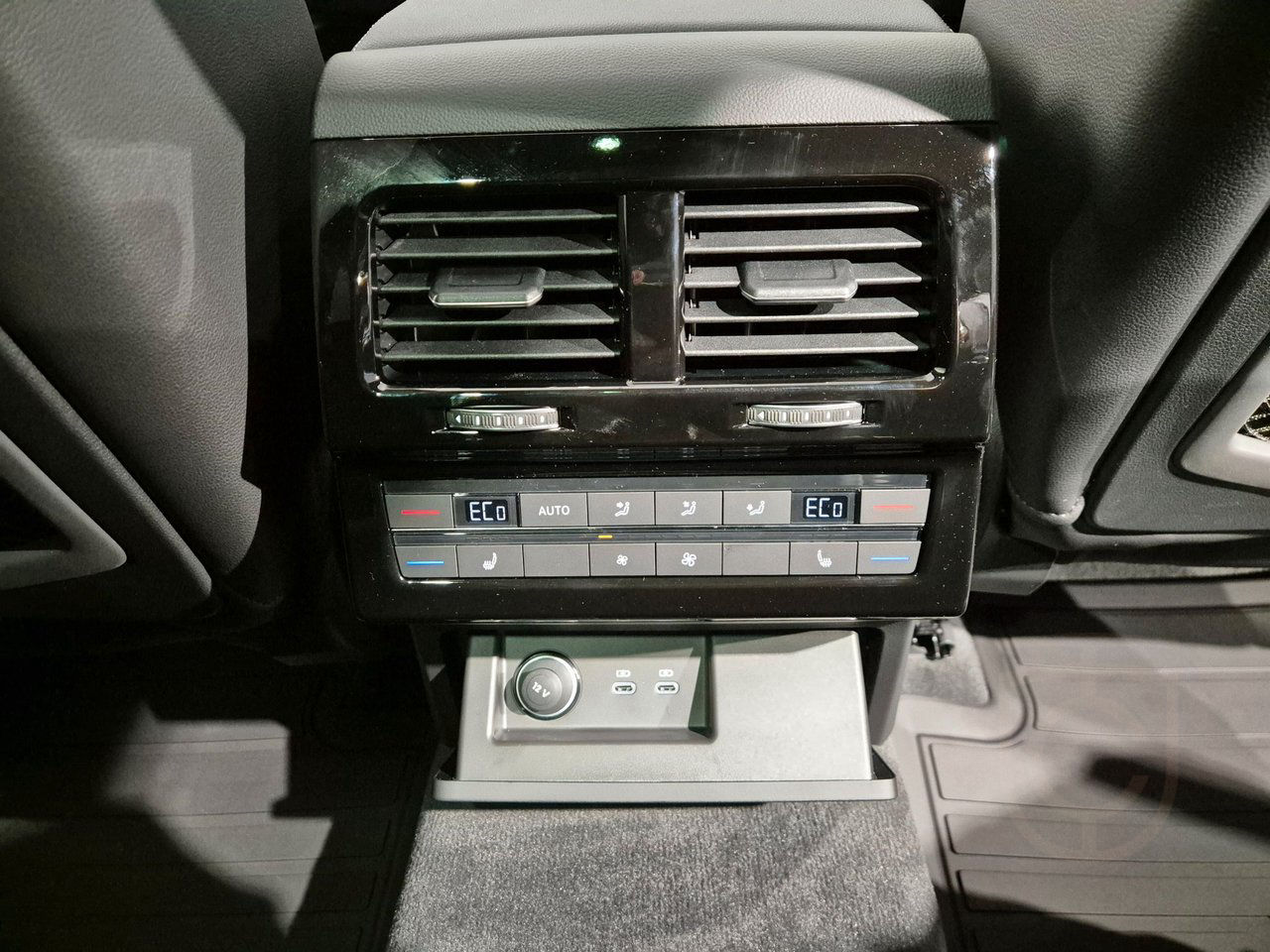 Volkswagen Touareg R-Line eHybrid