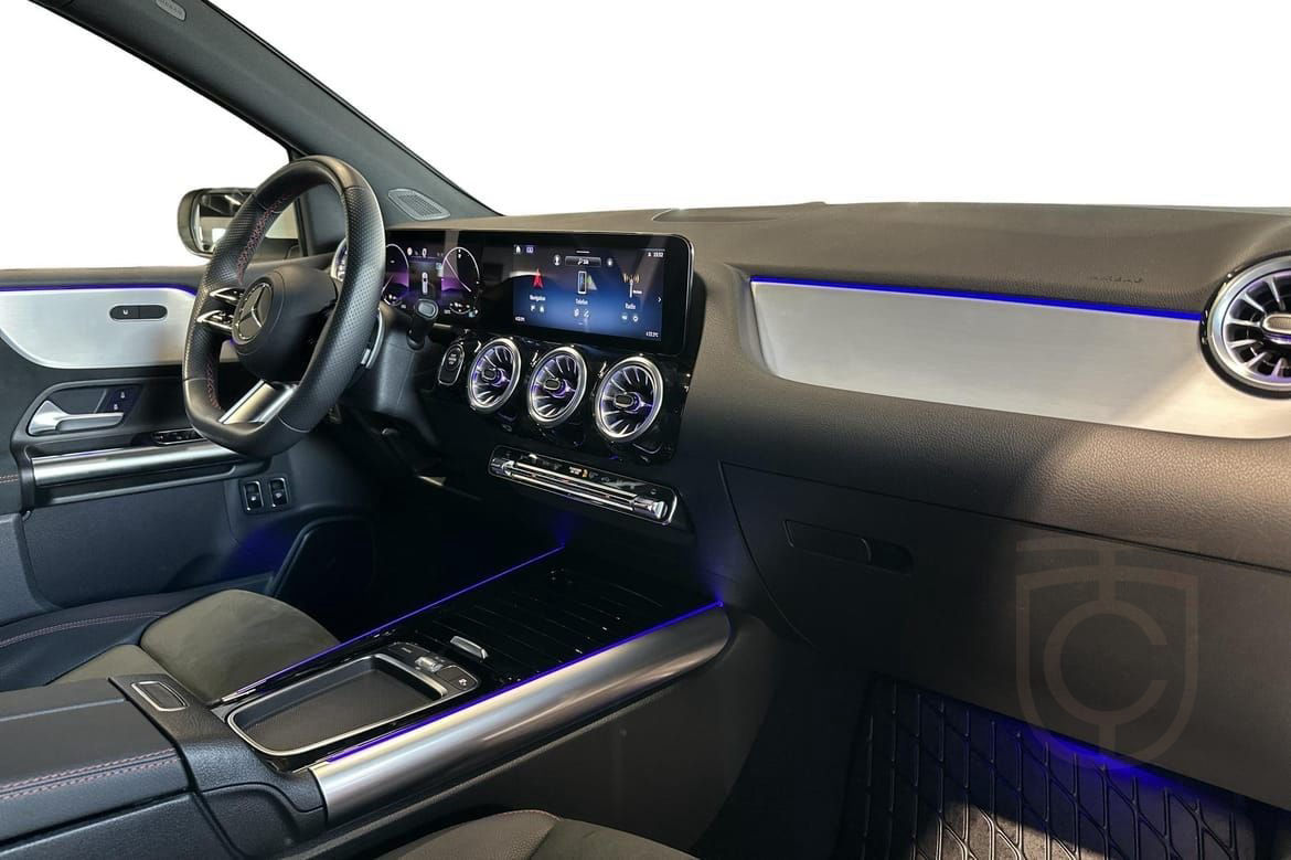 Mercedes-Benz B 250 e AMG