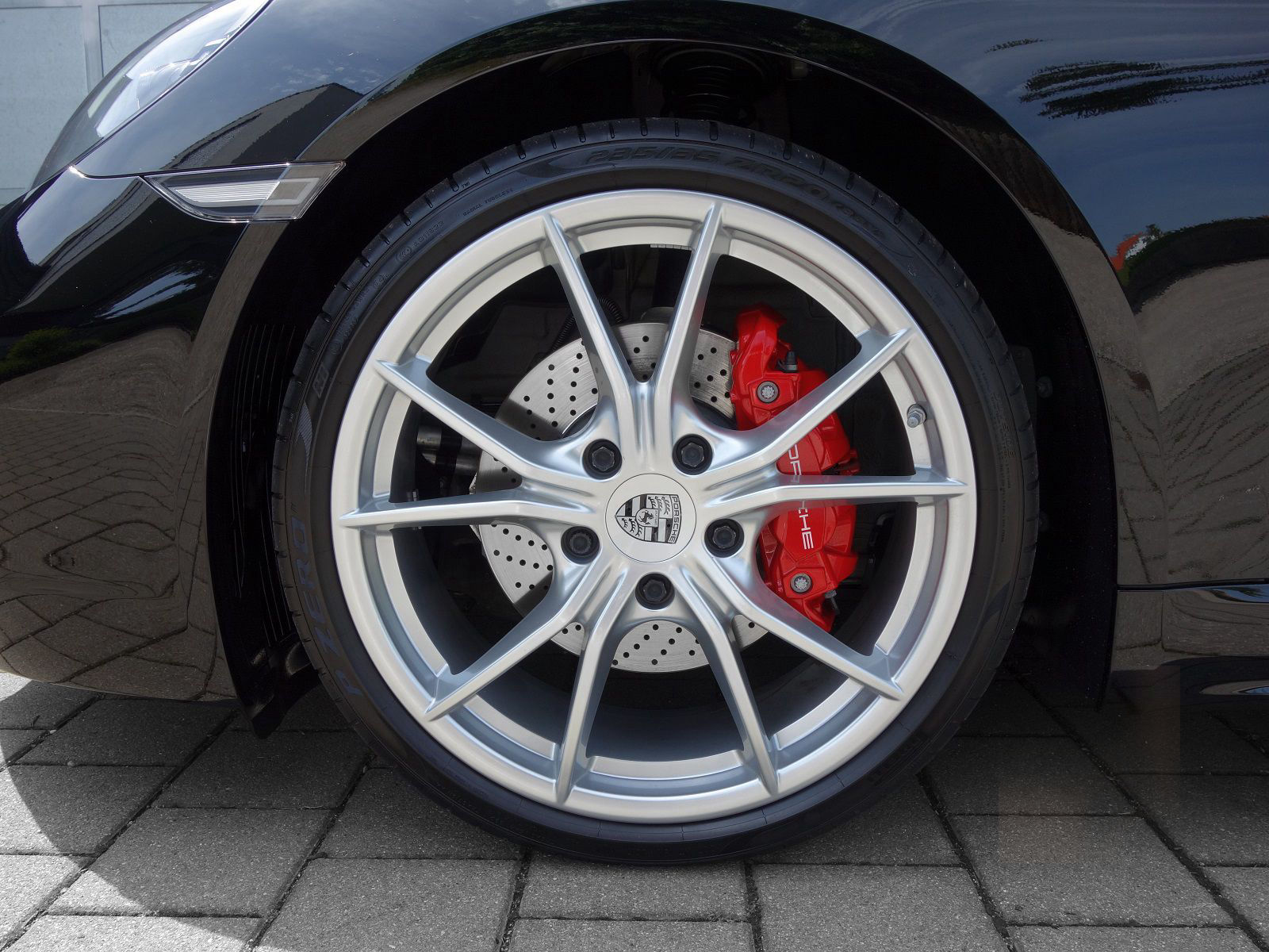 Porsche 718 Boxster S
