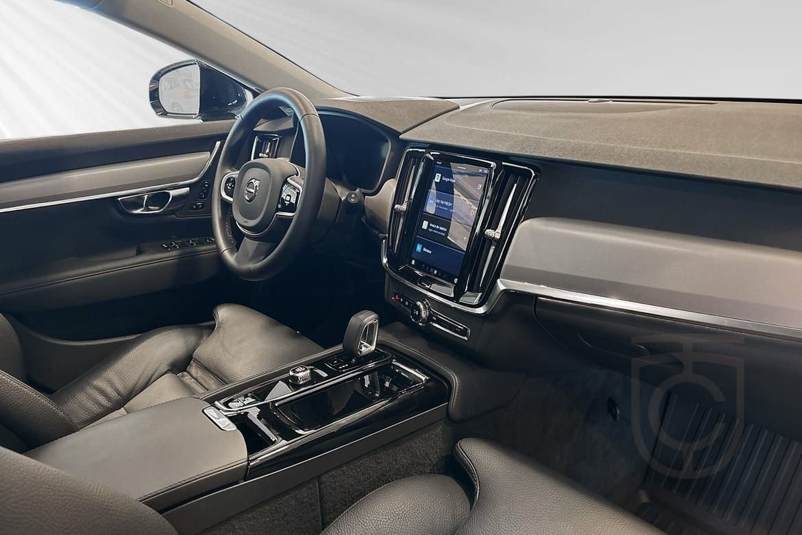 Volvo V90 T6 Plus Dark Edition