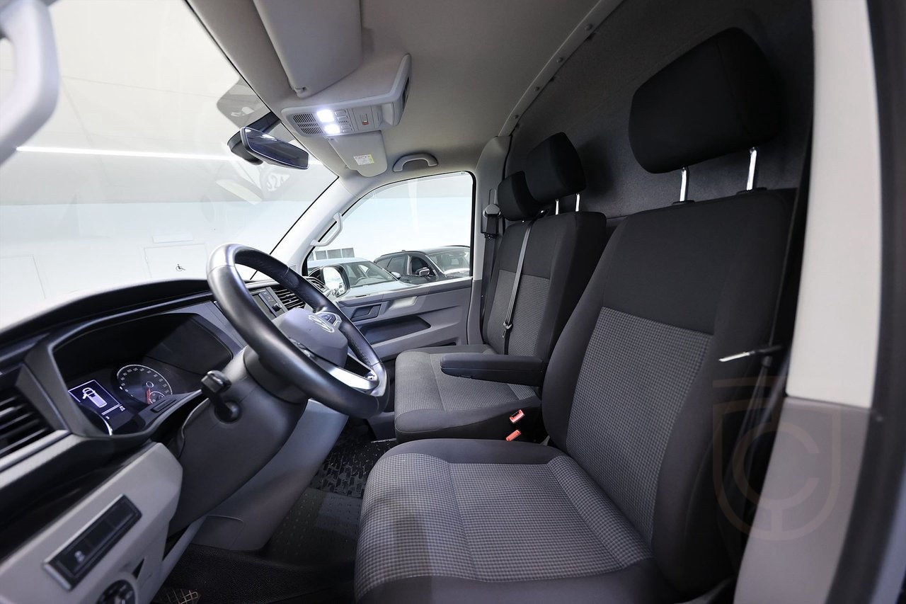 Volkswagen Transporter 2.0 TDI 4M
