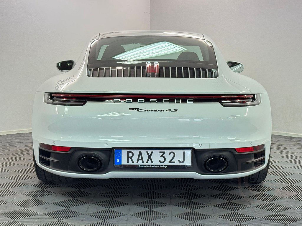 Porsche 911 992 Carrera 4S