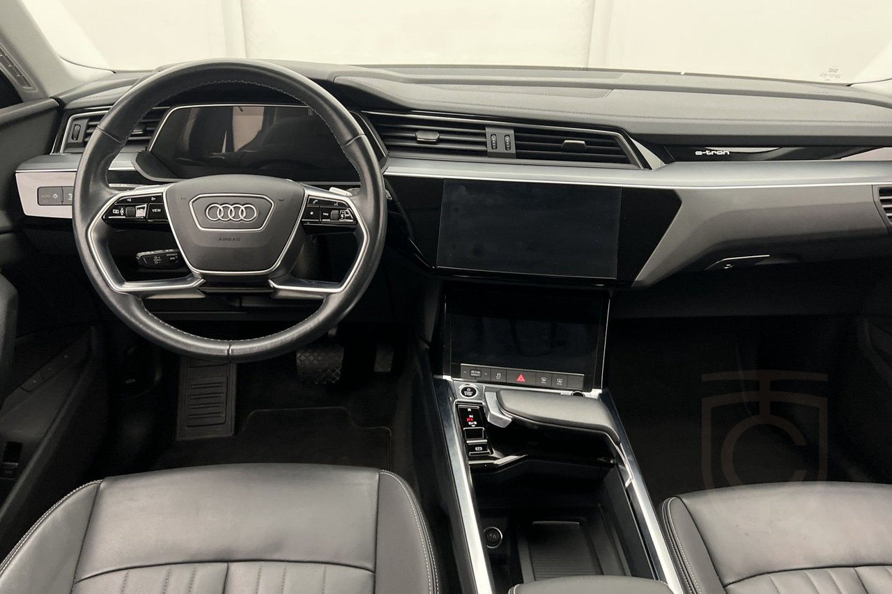 Audi Q8 50 e-tron Quattro