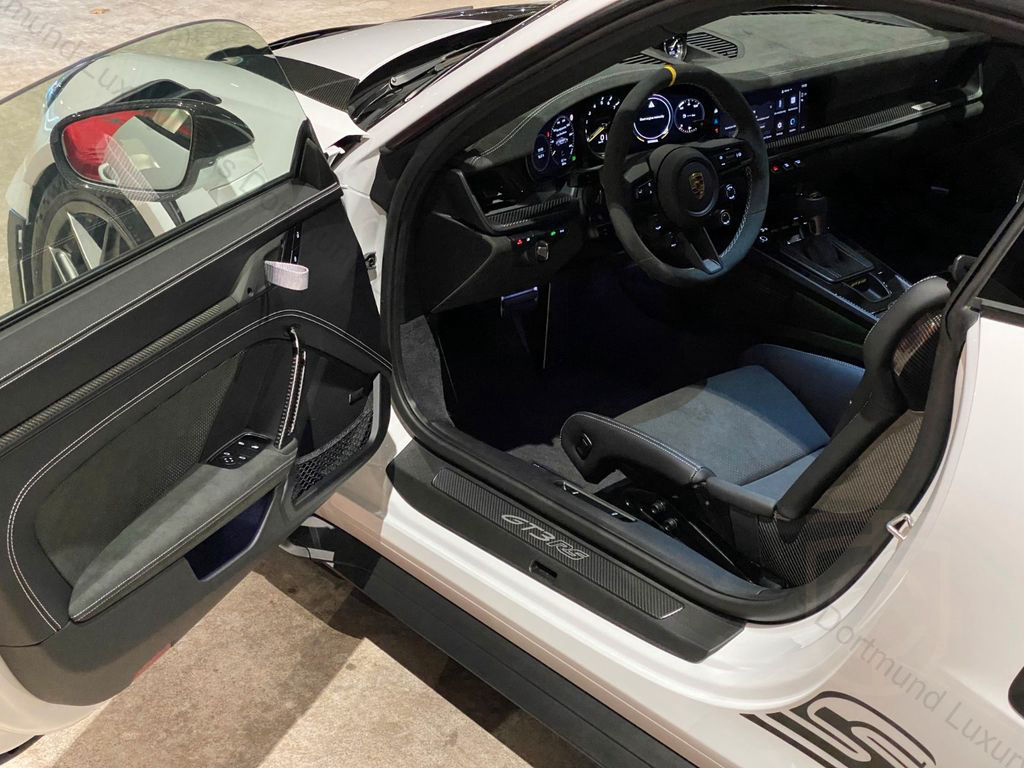 Porsche 992 GT3 RS / Weissach Paket / Lifting / PCCB