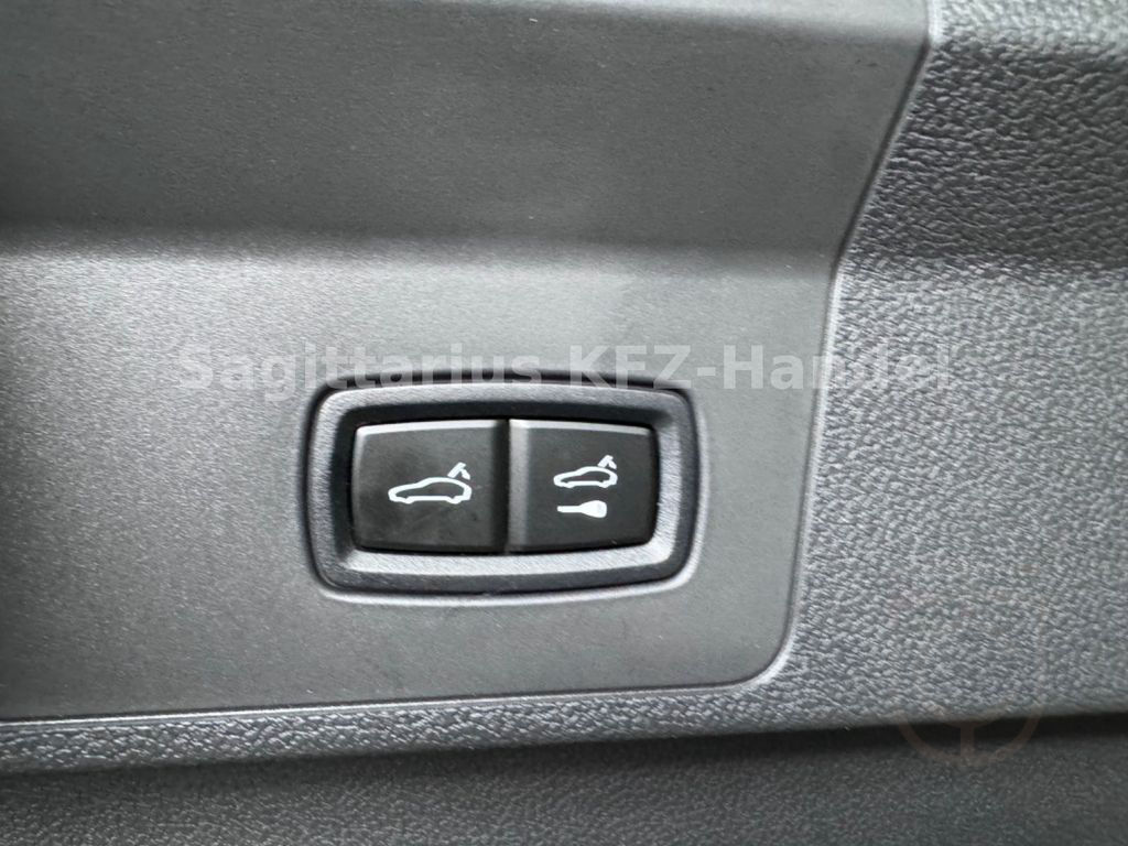 Porsche Panamera 4/InnoD/HUD/3xDisplay/Massage/SAGA/StHz