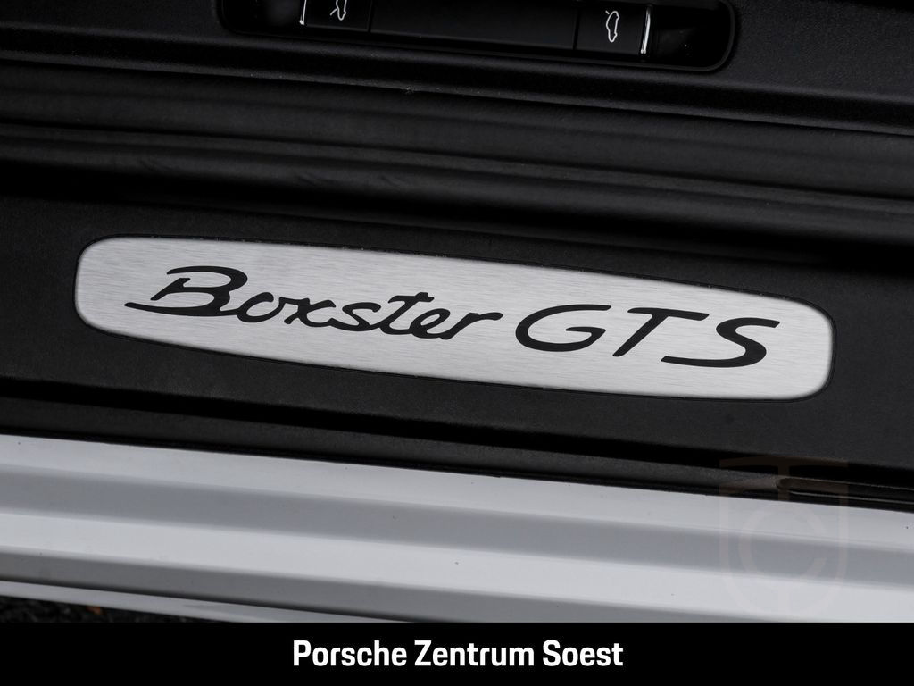 Porsche Boxster GTS 4.0/ParkAssistent/Apple-CarPlay/BOSE