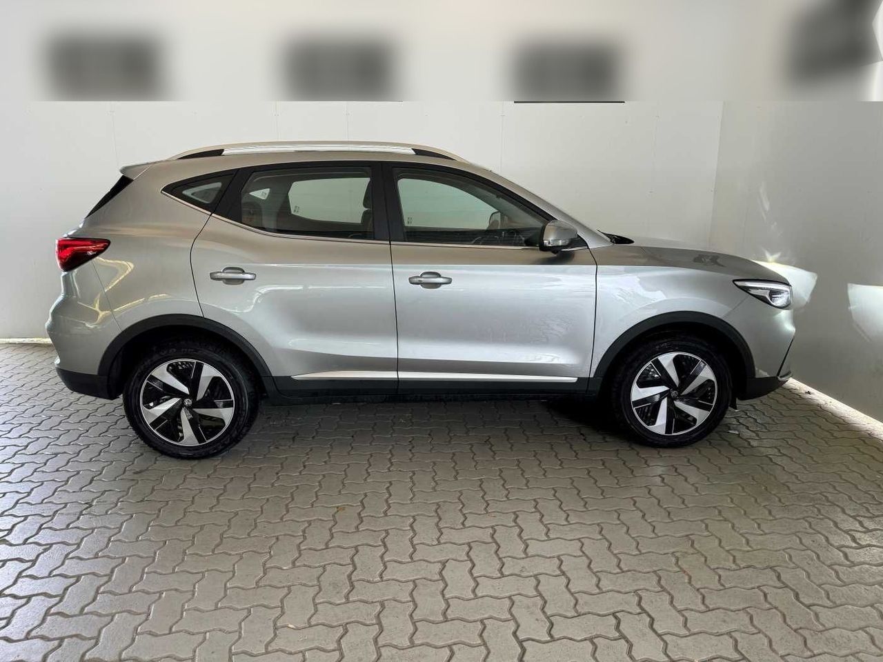 MG ZS EV LUXURY/LED/Kamera 360/V2L