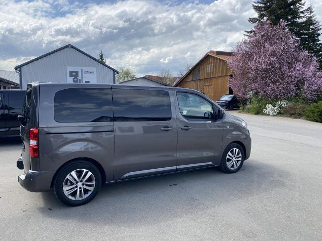 Peugeot Traveller L2 Allure 2.0 BlueHDi 180 EAT8 Navi