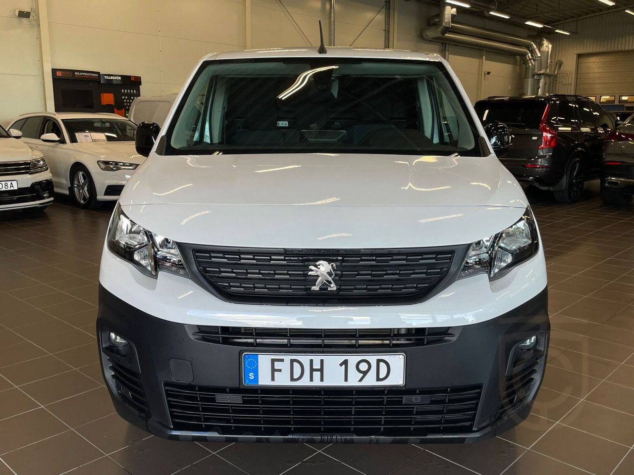 Peugeot e-Partner PRO+ L1